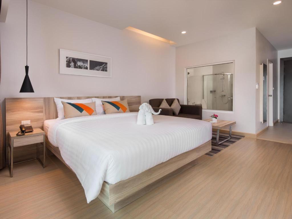 The Canal 304 Hotel Si Maha Phot