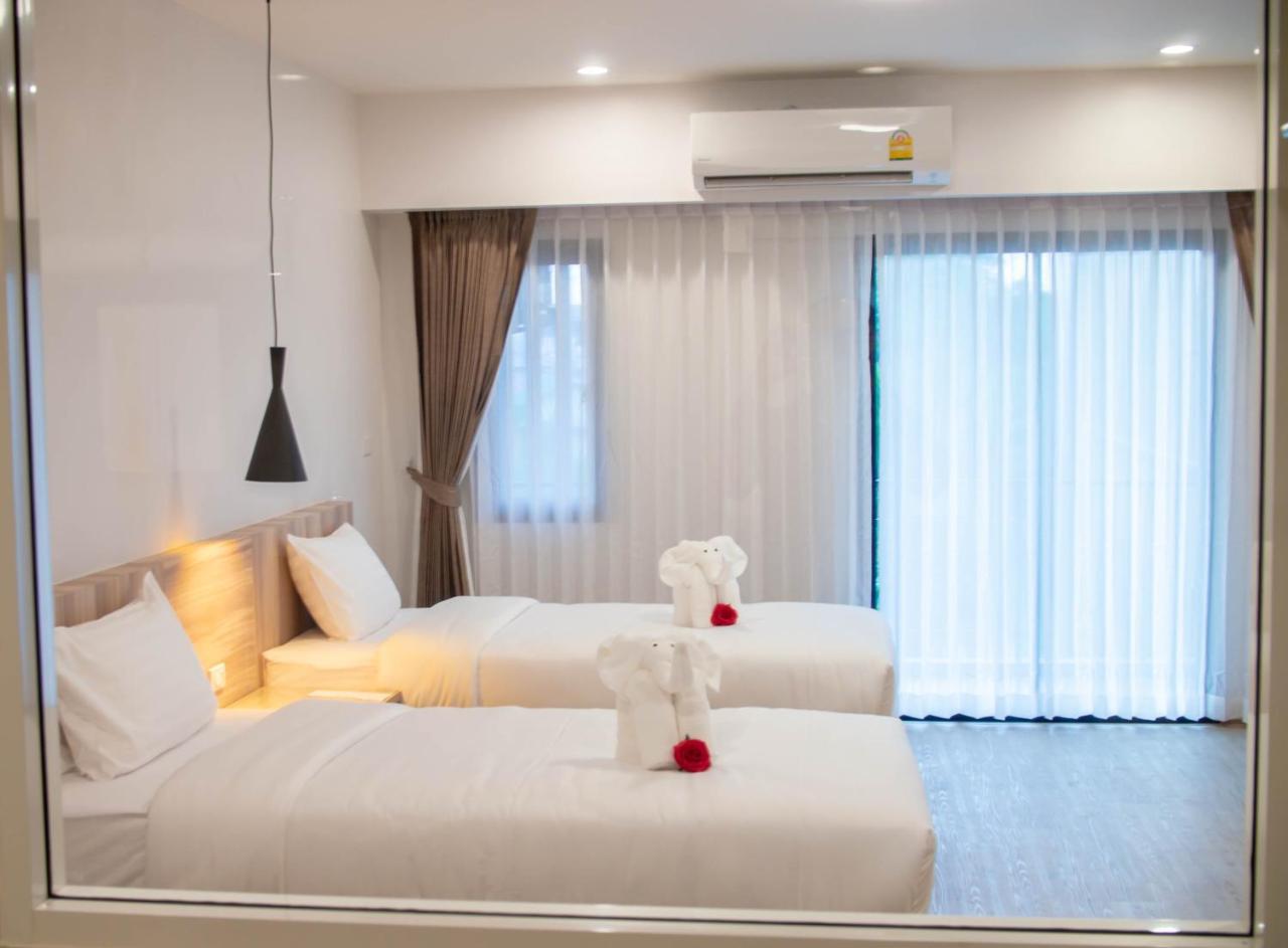 Hotel The Canal 304 Si Maha Phot